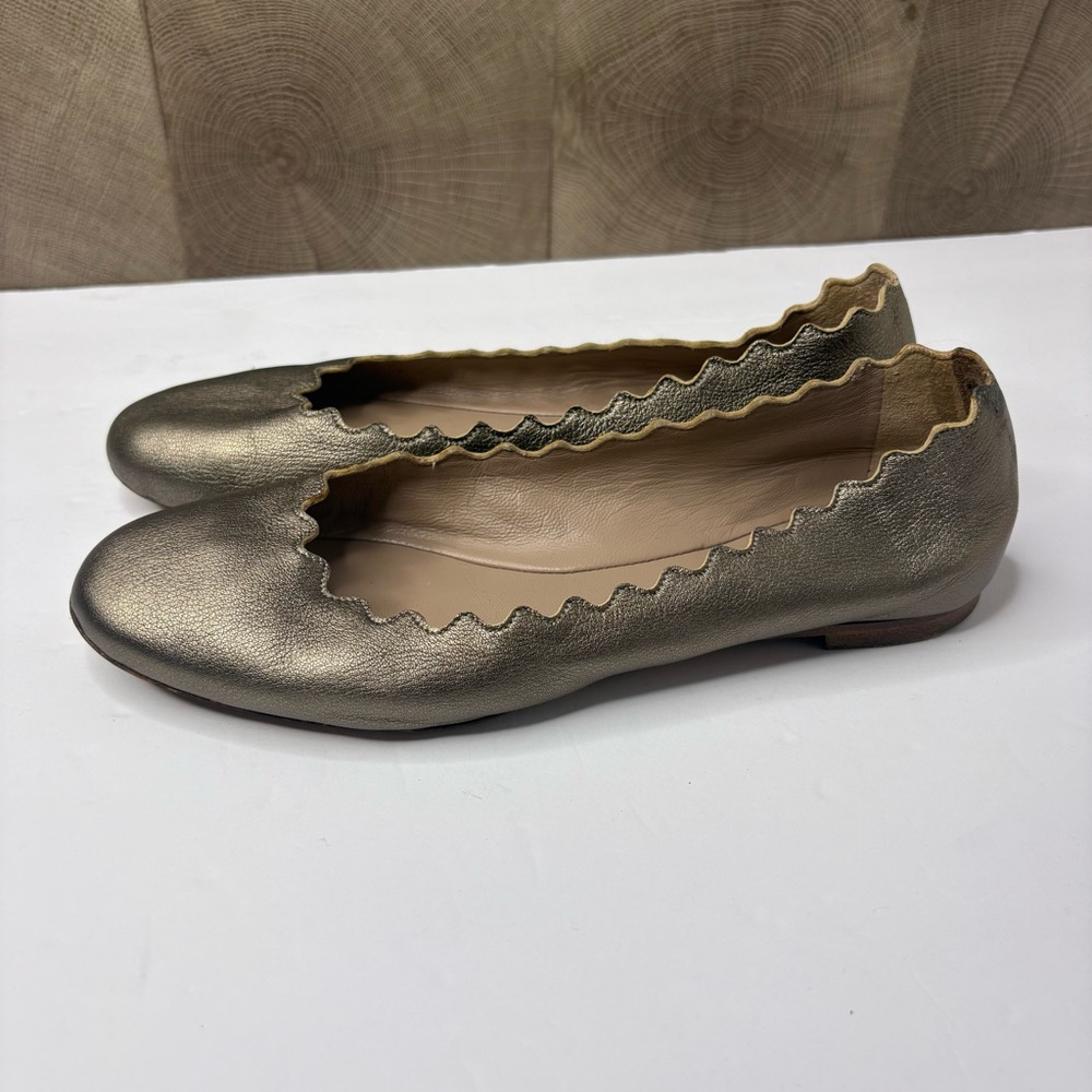 Chloe Scalloped Flats 36 Metallic Grey